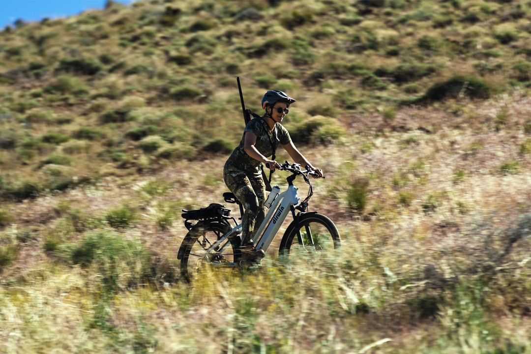 What age is suitable for children to ride in cargo ebikes?